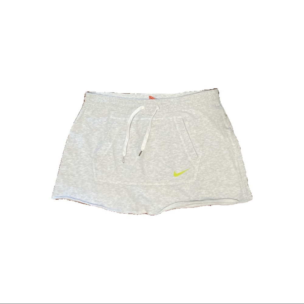 light gray/silver Nike skirt with pocket
